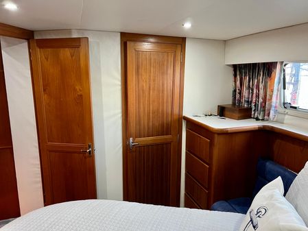 Carver 370-AFT-CABIN-MOTORYACHT image