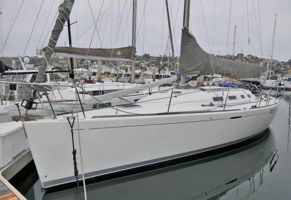 Beneteau 40.7 - main image