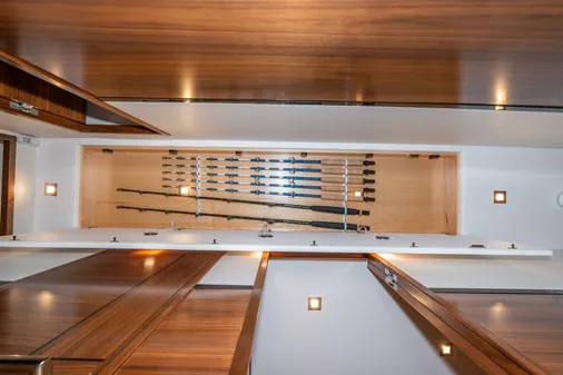 Viking 90 Convertible image