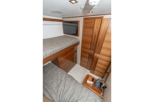 Viking 90 Convertible image