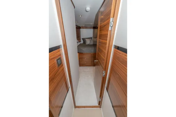 Viking 90-CONVERTIBLE image