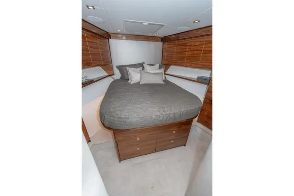 Viking 90-CONVERTIBLE image