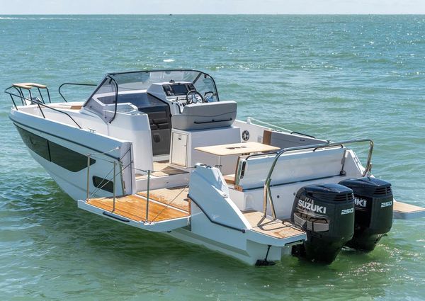 Beneteau-america FLYER-9-SUNDECK image