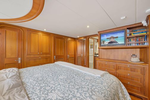 Outer Reef Yachts 700 Motoryacht image