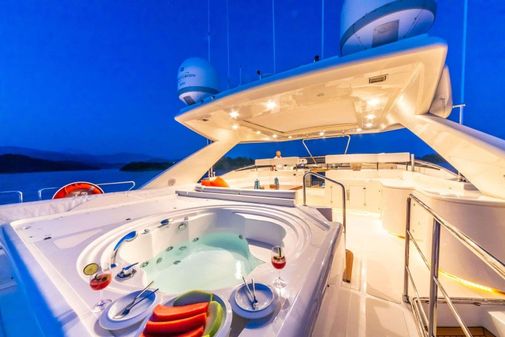 Ferretti Yachts Customline 97 image