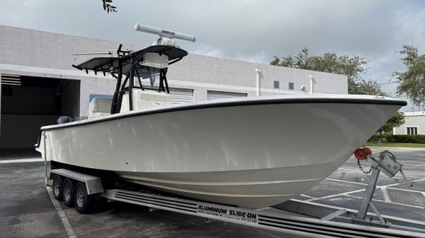 SeaVee 320B 