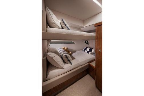 Riviera 505-SUV image