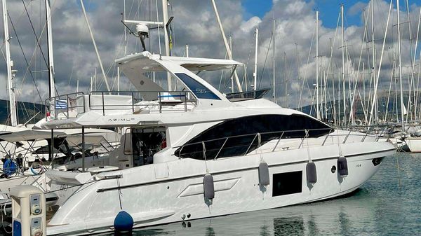 Azimut 55