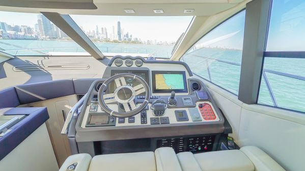 Azimut 55S image