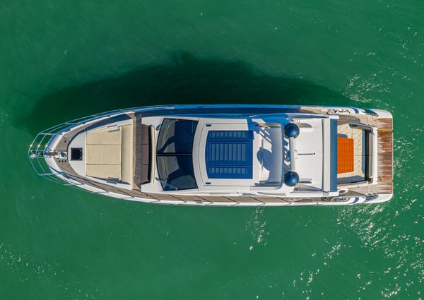 Azimut 55S image