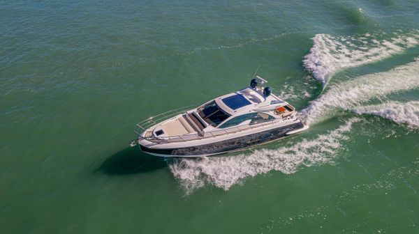 Azimut 55S image