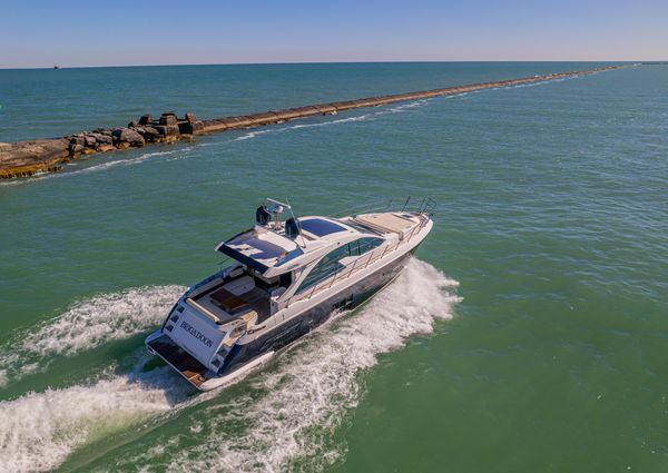 Azimut 55S image