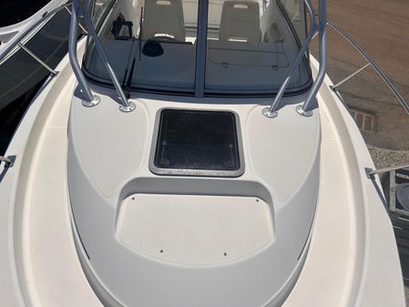 Boston Whaler 255 Conquest image