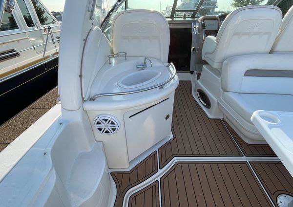 Sea Ray 340 Sundancer image