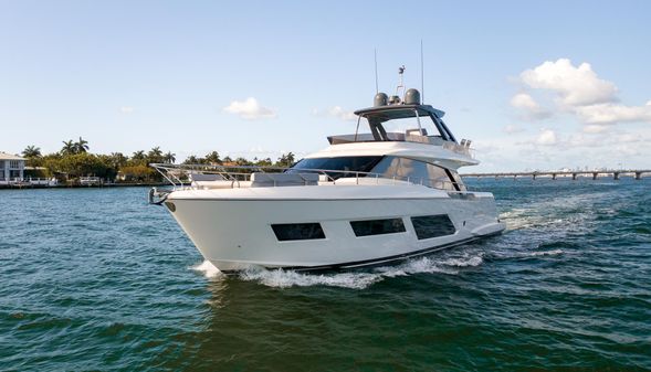Ferretti Yachts 670 image
