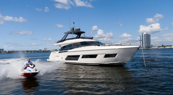 Ferretti Yachts 670 image