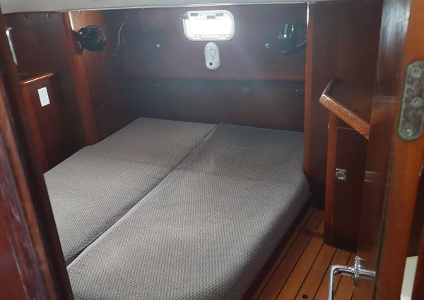 Beneteau Oceanis 40CC image