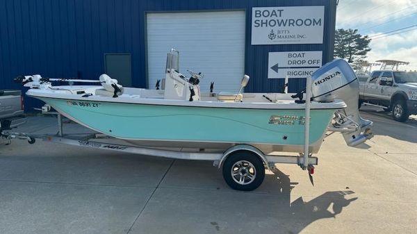 Carolina Skiff 19LS 