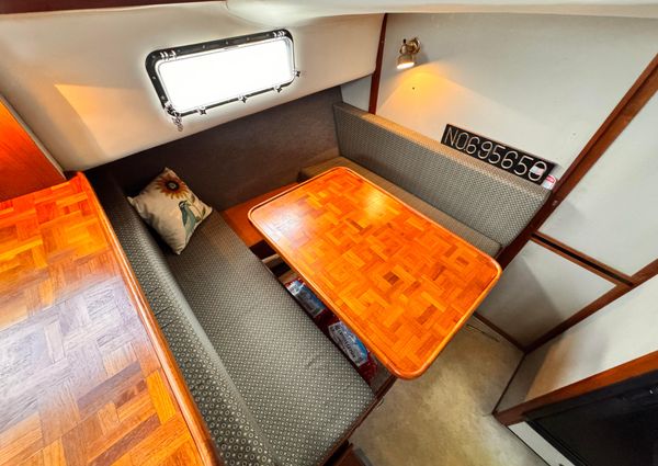 Carver 3607-AFT-CABIN-MOTORYACHT image