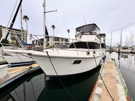 Carver 3607-AFT-CABIN-MOTORYACHT image