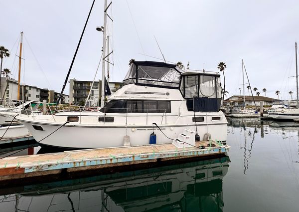 Carver 3607-AFT-CABIN-MOTORYACHT image