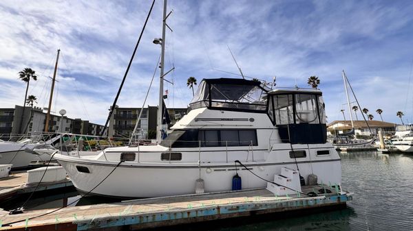 Carver 3607 Aft Cabin Motoryacht
