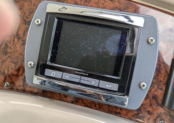 Sea Ray 460 Sundancer image