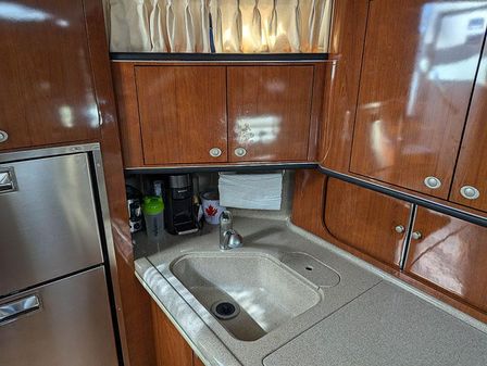 Sea Ray 460 Sundancer image