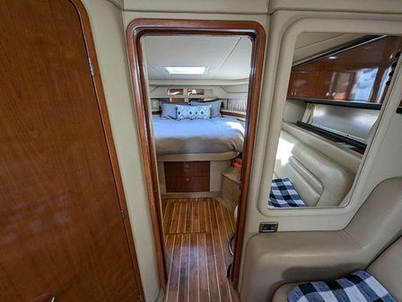 Sea Ray 460 Sundancer image