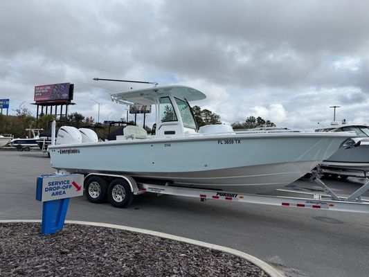 Everglades 273 Center Console - main image