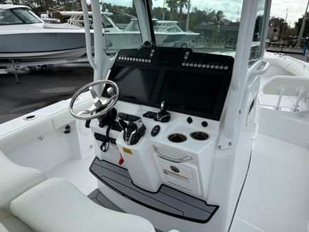 Everglades 273 Center Console image