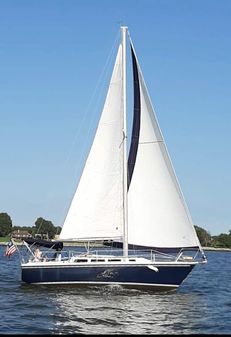 Catalina 30 Tall Rig image