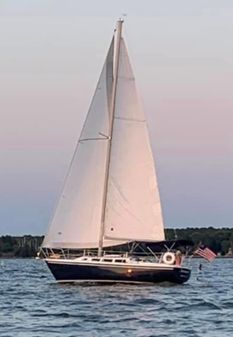 Catalina 30 Tall Rig image