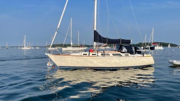 Sabre Targa 34-2 Aft Cabin Sloop 