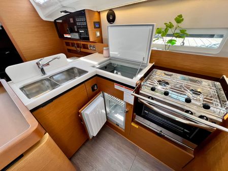 Jeanneau SUN-ODYSSEY-410 image