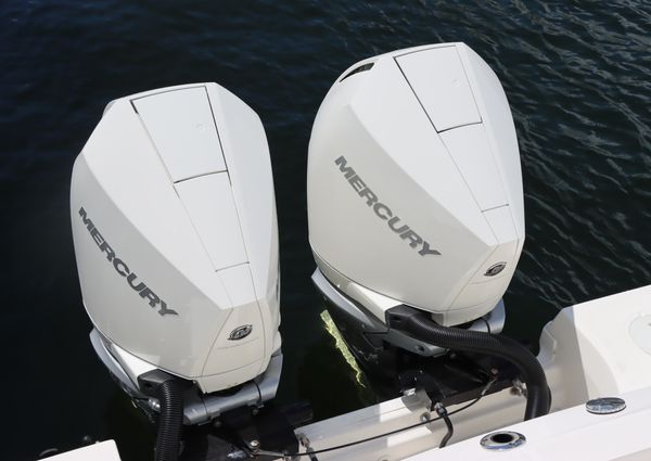 Boston Whaler 280 Outrage image