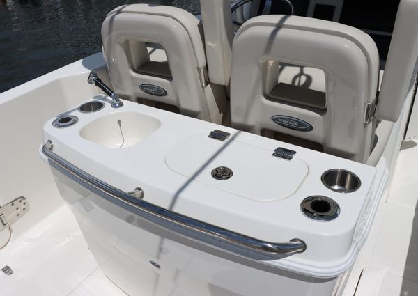 Boston Whaler 280 Outrage image