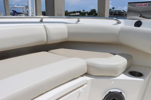 Boston Whaler 280 Outrage image