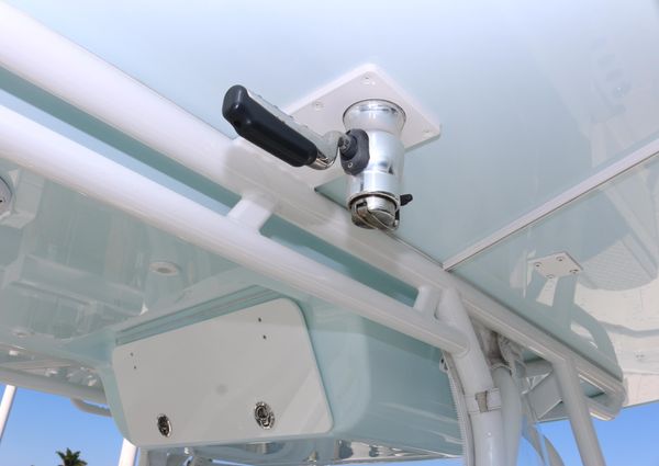 Yellowfin 39-CENTER-CONSOLE image