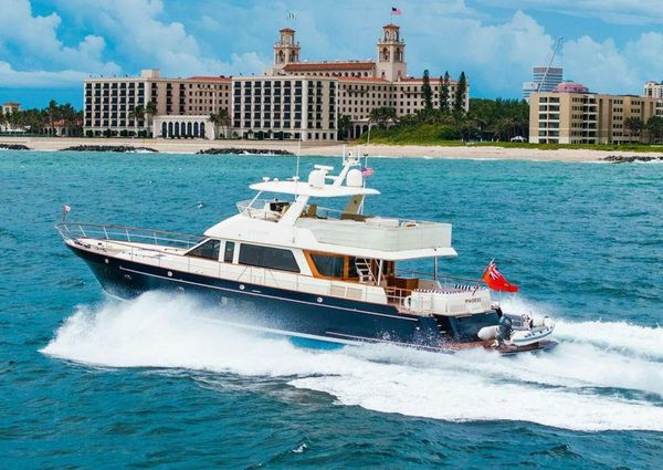 Hunt Yachts 76 Ocean Flybridge image