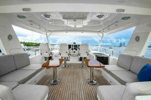 Hunt Yachts 76 Ocean Flybridge image