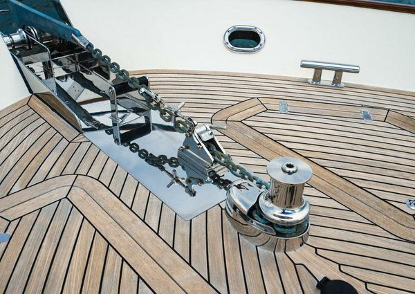 Hunt Yachts 76 Ocean Flybridge image