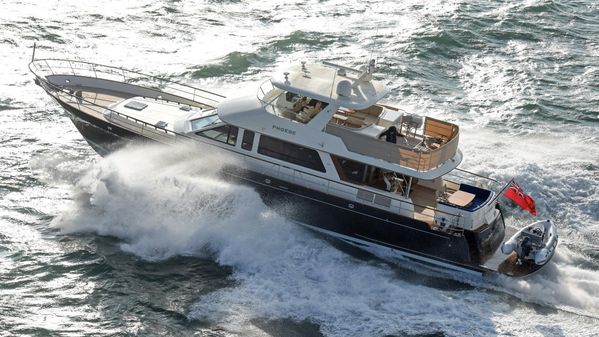 Hunt Yachts 76 Ocean Flybridge image