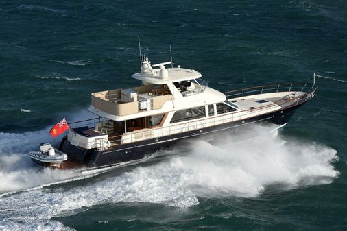 Hunt Yachts 76 Ocean Flybridge image