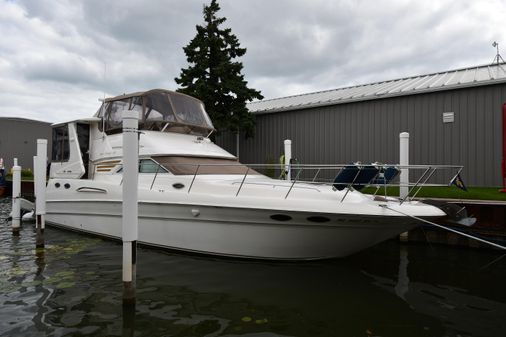 Sea-ray 420-AFT-CABIN image