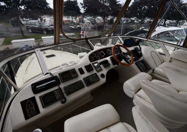 Sea-ray 420-AFT-CABIN image