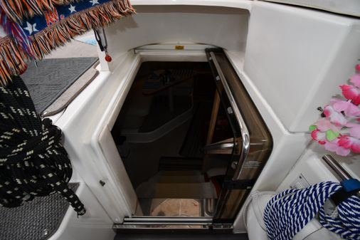 Sea-ray 420-AFT-CABIN image