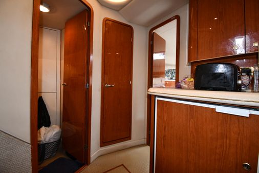 Sea-ray 420-AFT-CABIN image