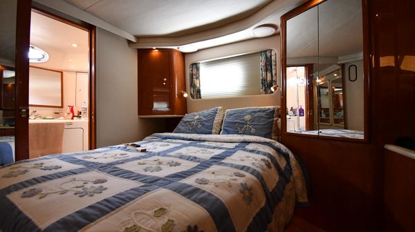 Sea-ray 420-AFT-CABIN image