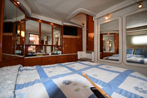 Sea-ray 420-AFT-CABIN image